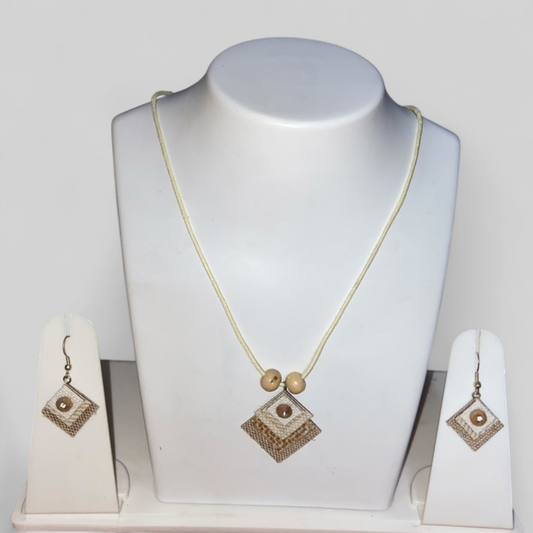 Handcrafted Jute Necklace Set for Women - Beige - Small